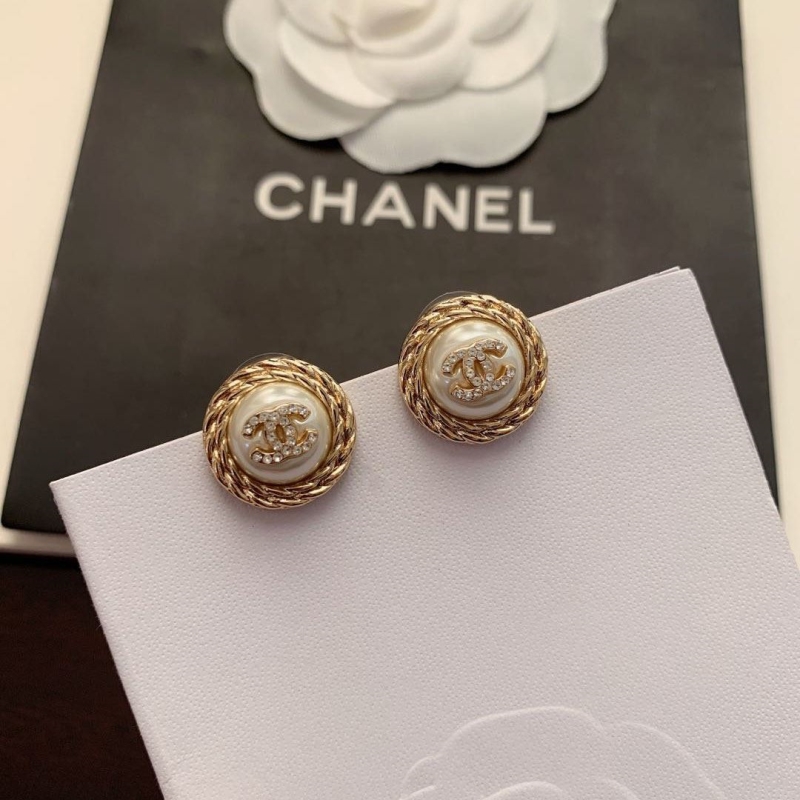 Ch**el earrings